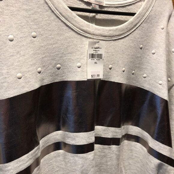 Gap Striped Sweatshirt NWT XL - Picture 4 of 5